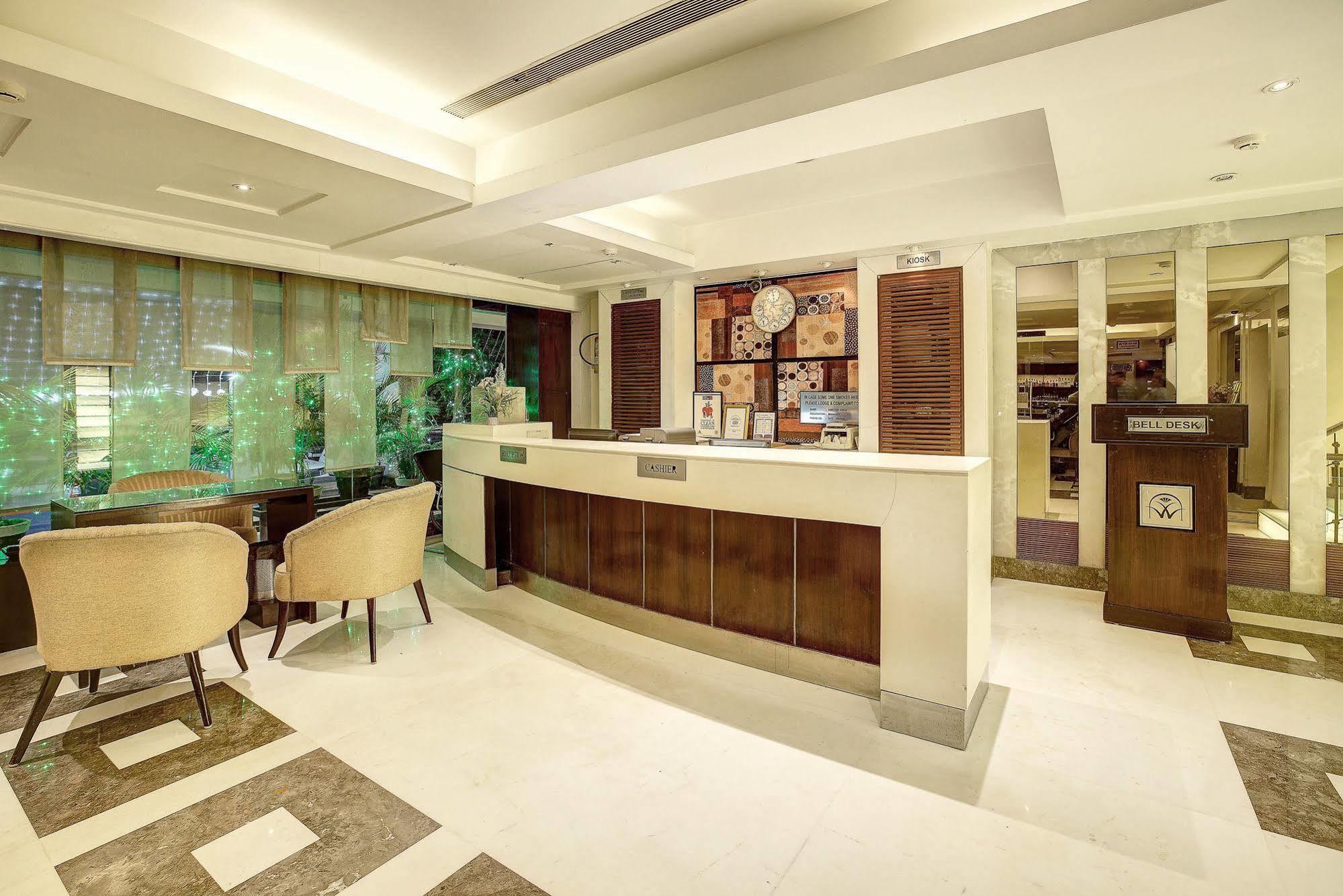 Western Court Chandigarh Exterior photo