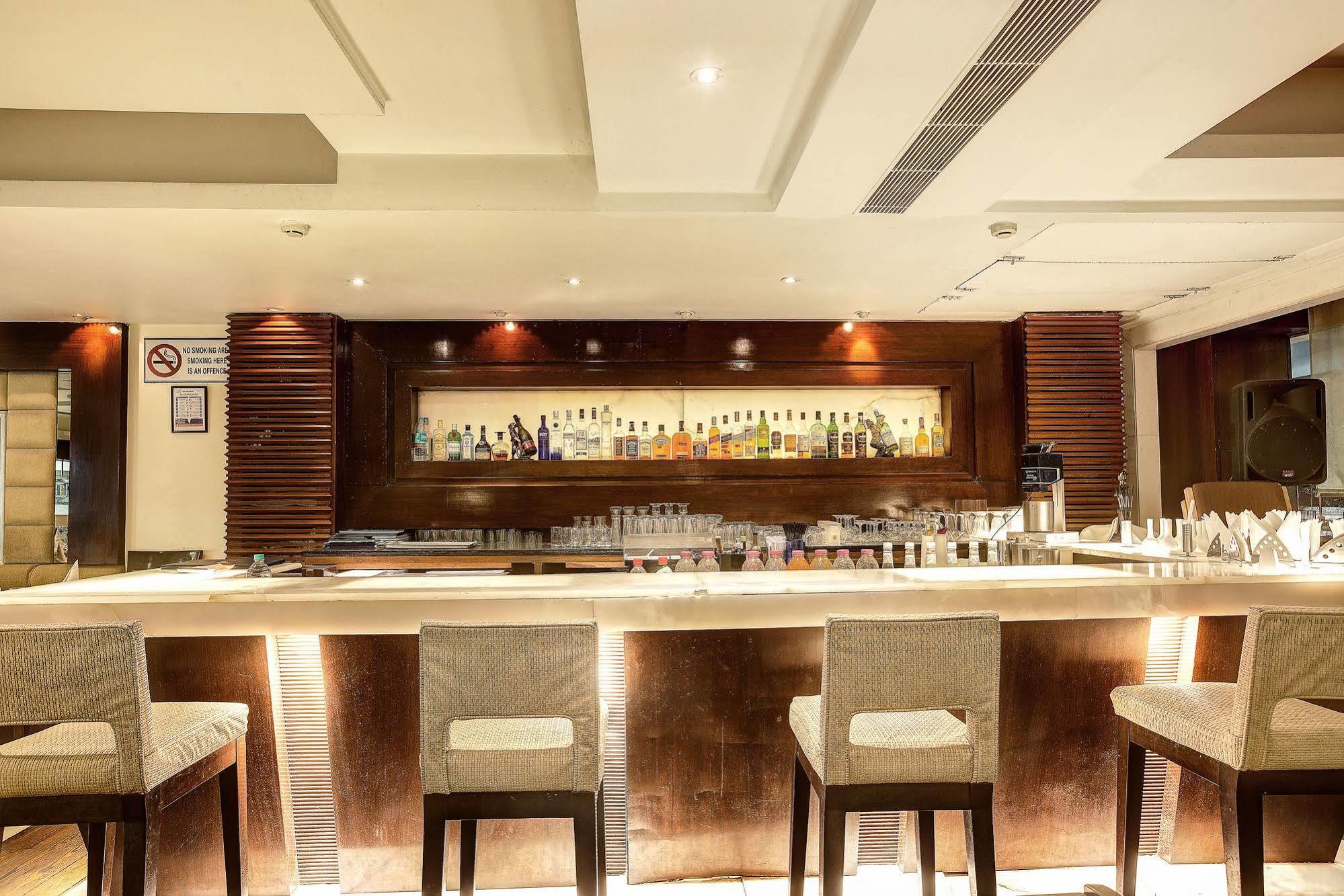 Western Court Chandigarh Exterior photo